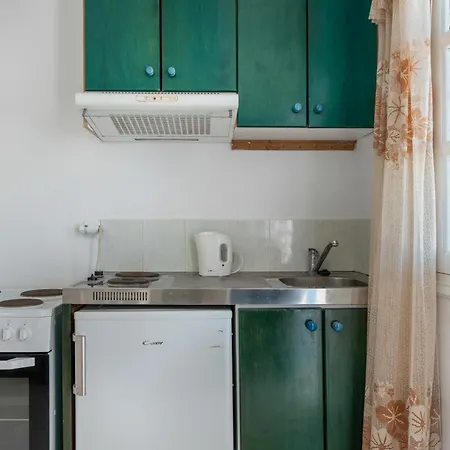 Glaros Гостевой дом Карпатос