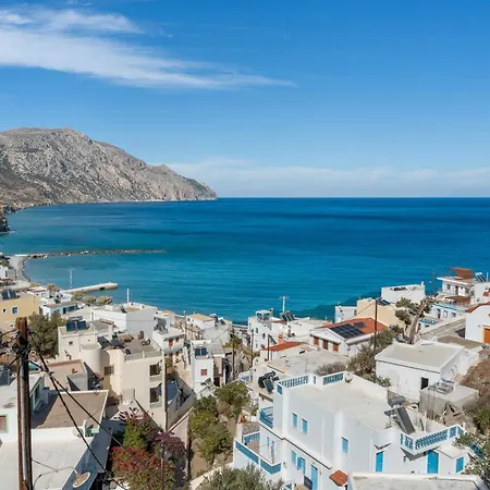 Glaros Гостевой дом 3*