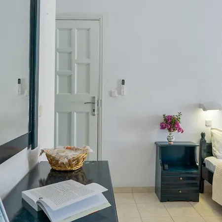 Glaros