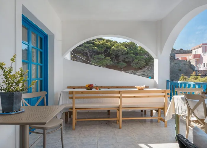 Glaros Πανσιόν Κάρπαθος