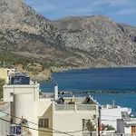 Glaros 3*