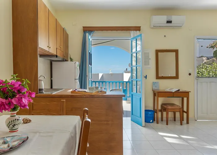 Glaros بيت ضيافة كارباثوس