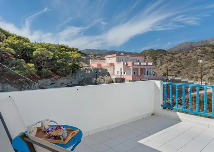 بيت ضيافة Glaros