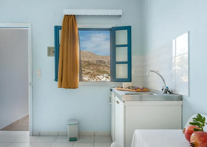 Glaros بيت ضيافة