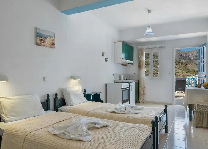 بيت ضيافة Glaros